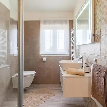 Pet Friendly In Radeki Polje With Kitchen * Muntic